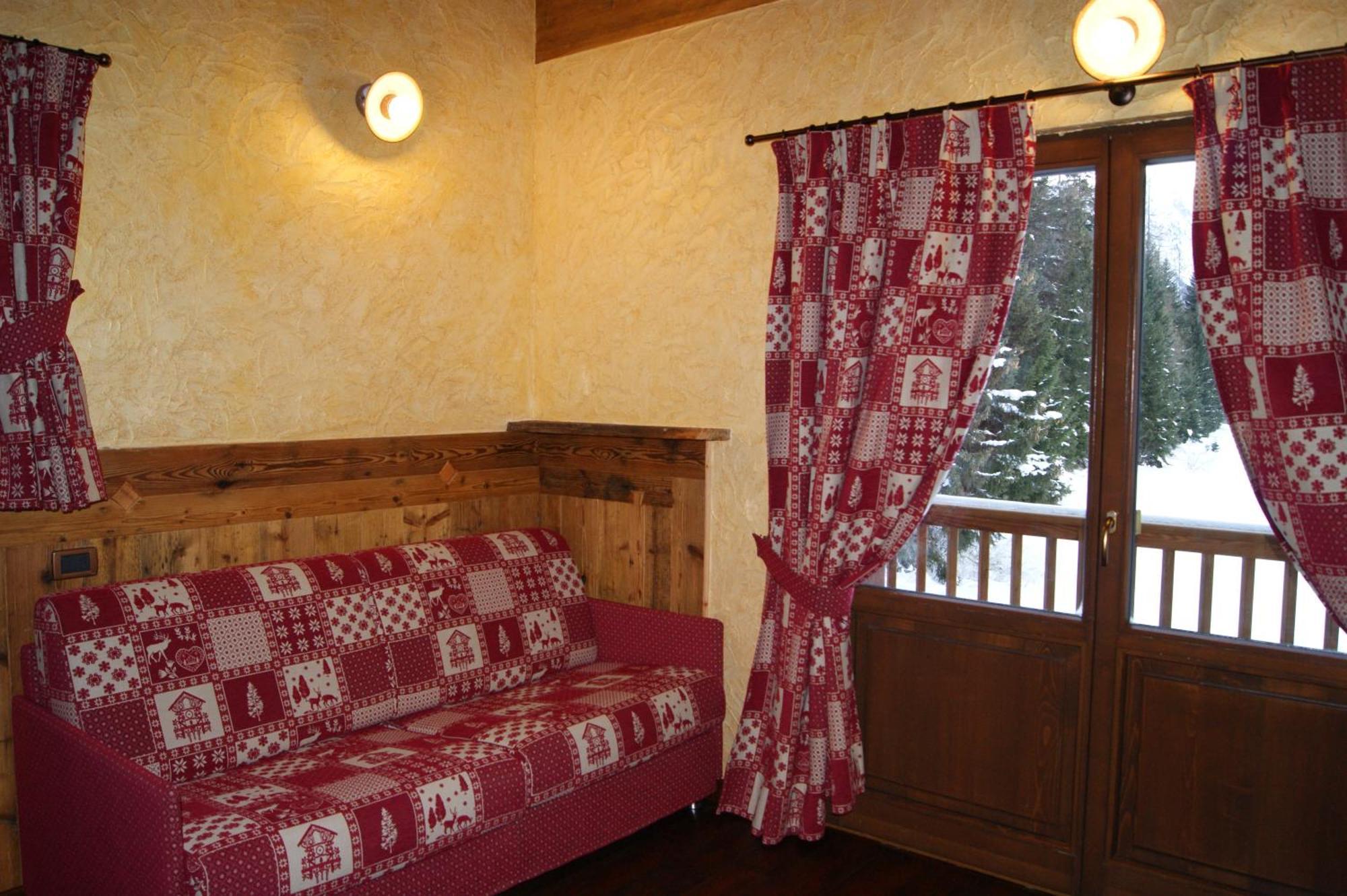 Hotel Le Petit Abri 샴폴루크 외부 사진